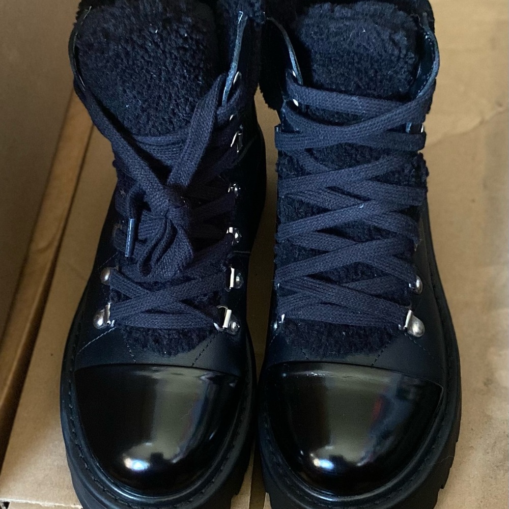 Steve Madden Black Winter & Rain Boots
NWOB